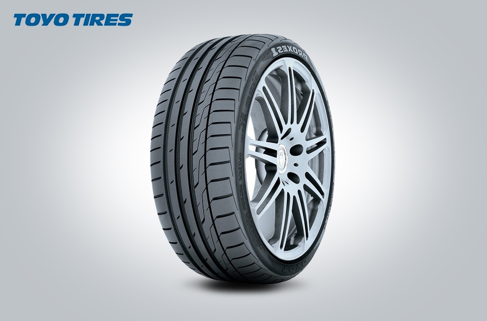 PROXES 1 305/30ZR19 (102Y)